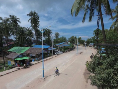طريق تشانج ثار الرئيسي - تشونغ ثار ، ميانمار